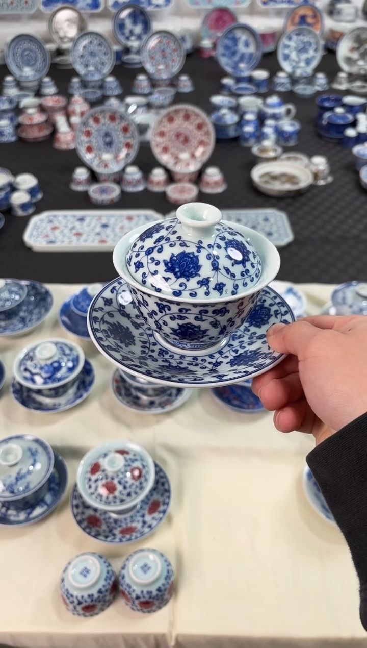 盖碗瓷景德镇陶瓷茶具青花缠枝莲元宝盖碗19