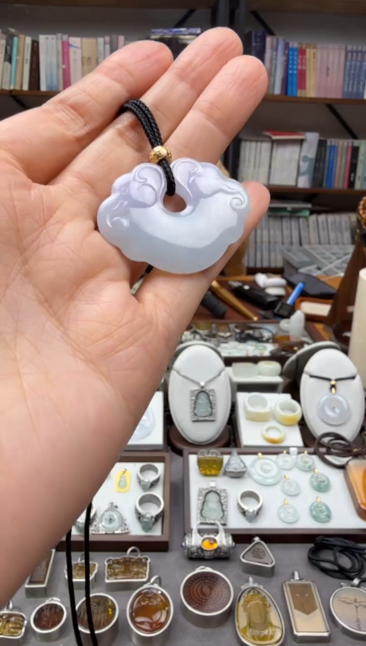 颈饰未镶嵌翡翠双象如意吊坠