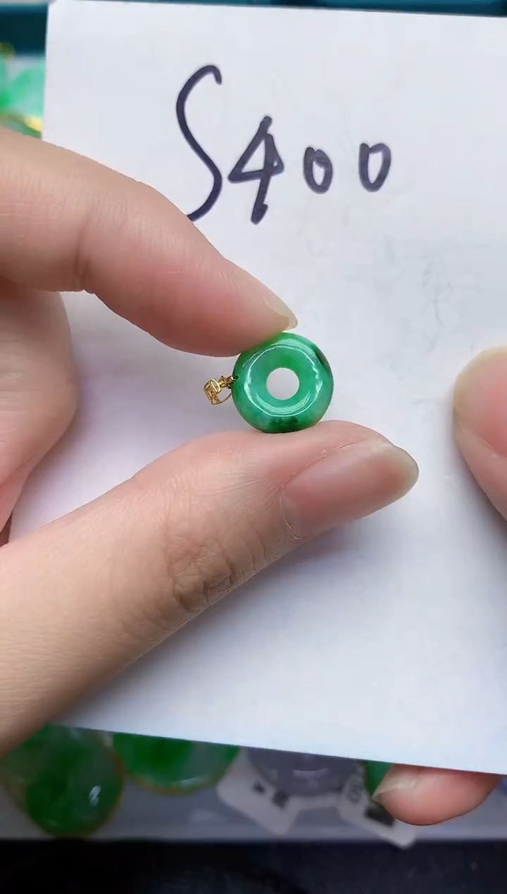 【闪购商品】翡翠颈饰18K金镶嵌000000000