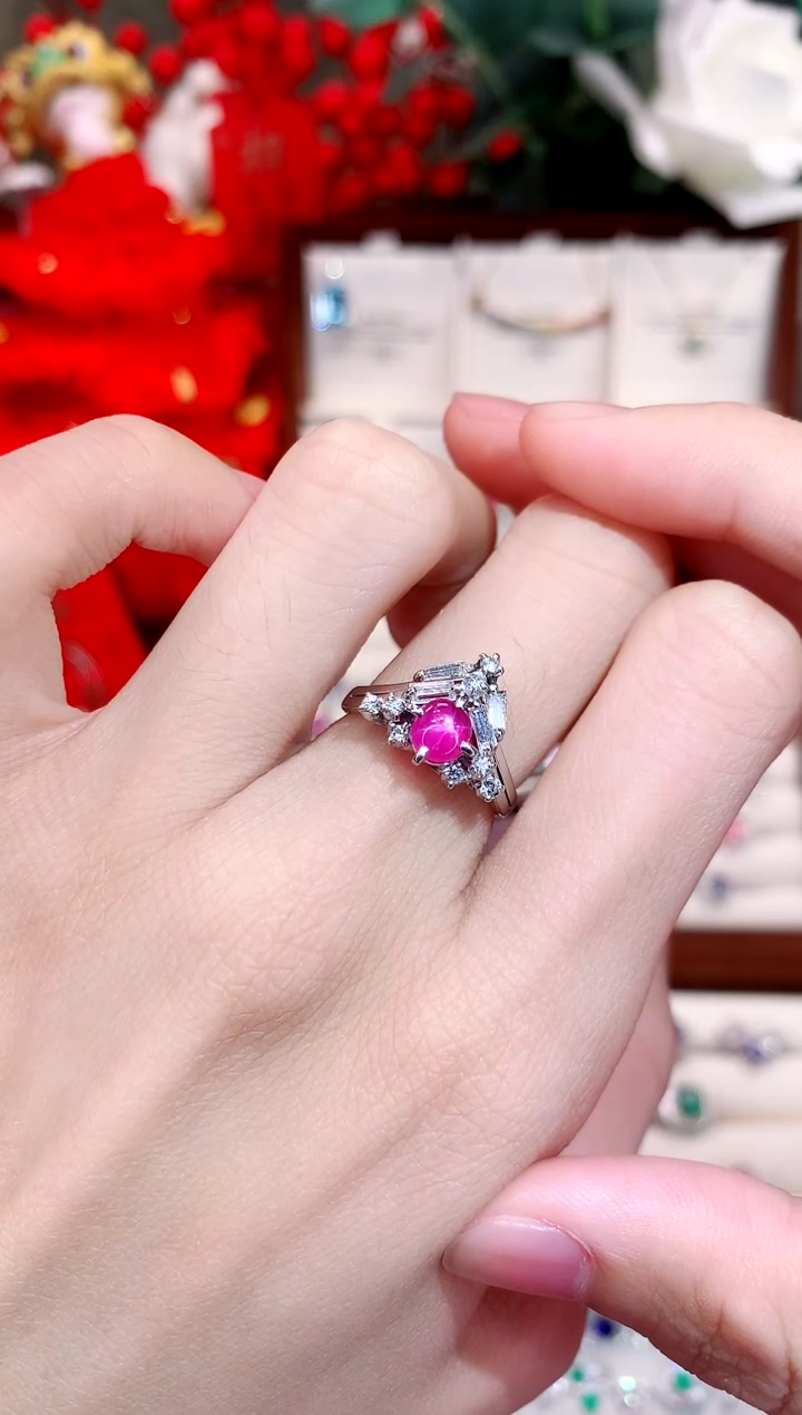 【闪购商品】红宝石戒指铂Pt900镶嵌1.01ct/天然宝石/七天无理由