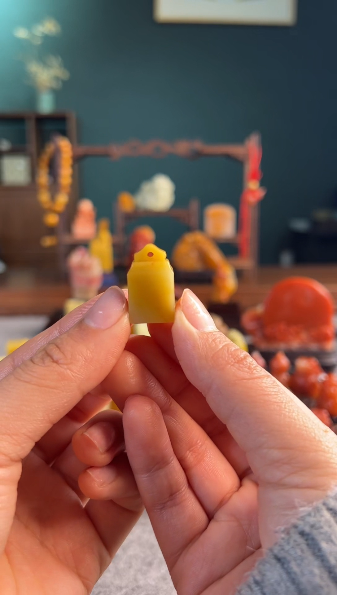 【闪购商品】青田石黄金条如意钮章 