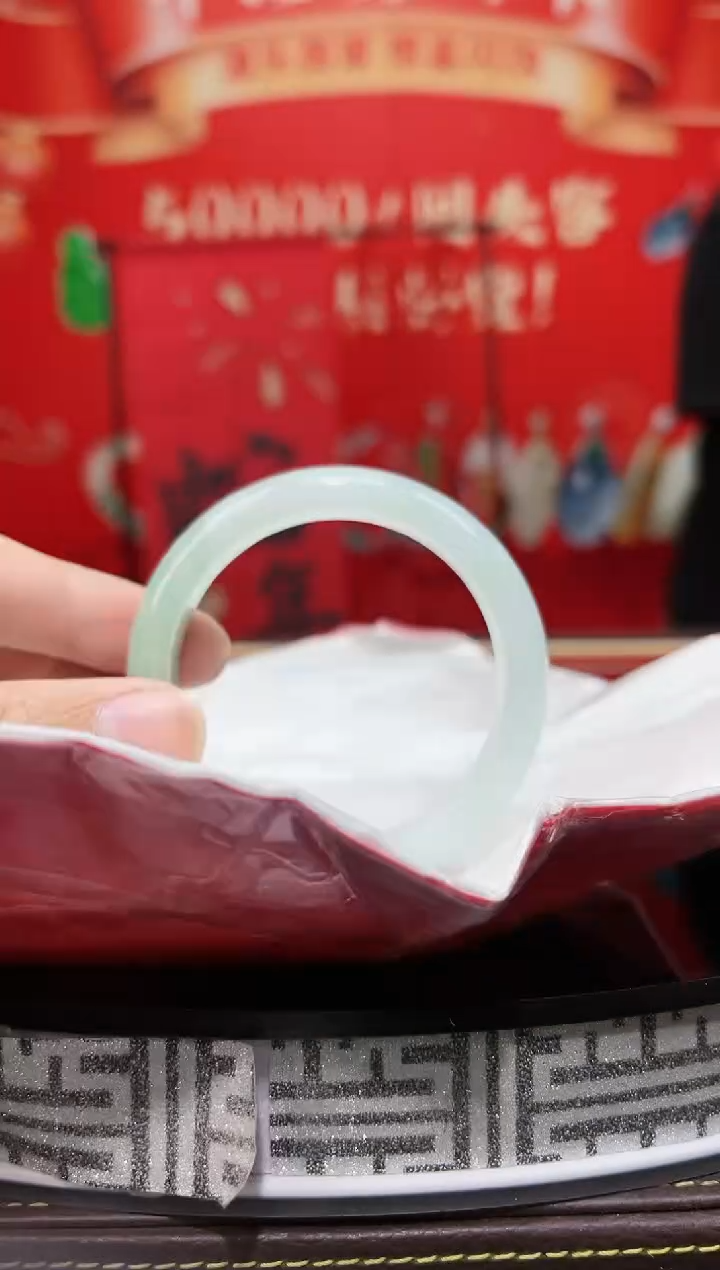 【闪购商品】翡翠手镯未镶嵌11手镯