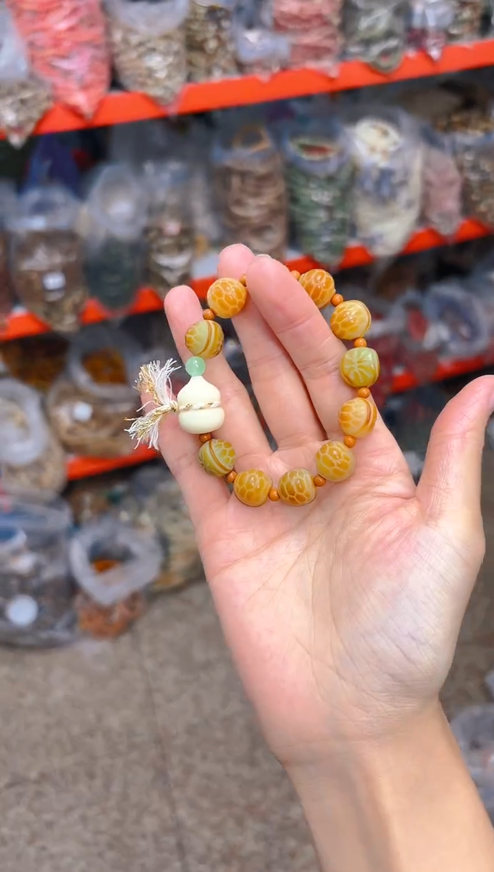 吊坠菩提根/象牙果E16  E16