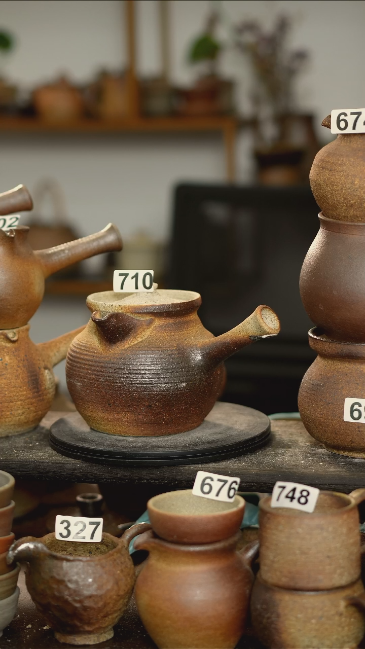 侧把壶今****阳微瑕900ml带盖烤茶壶