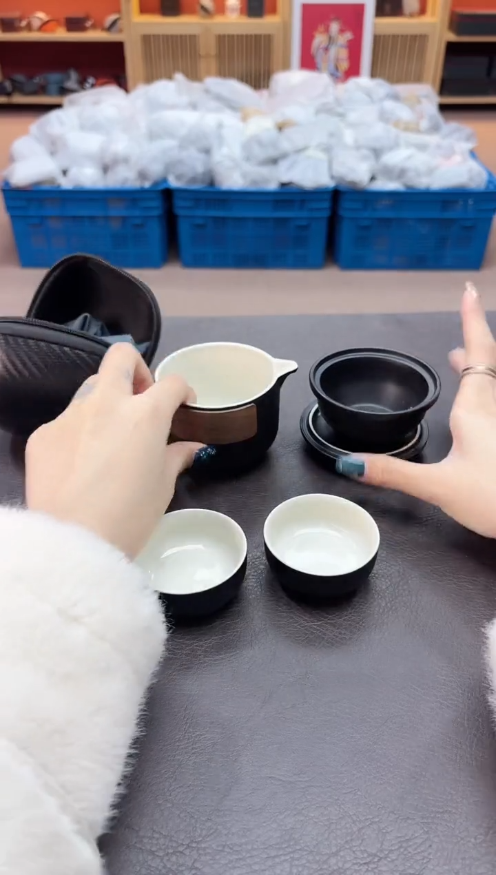 【闪购商品】摆件瓷SC1111111111111