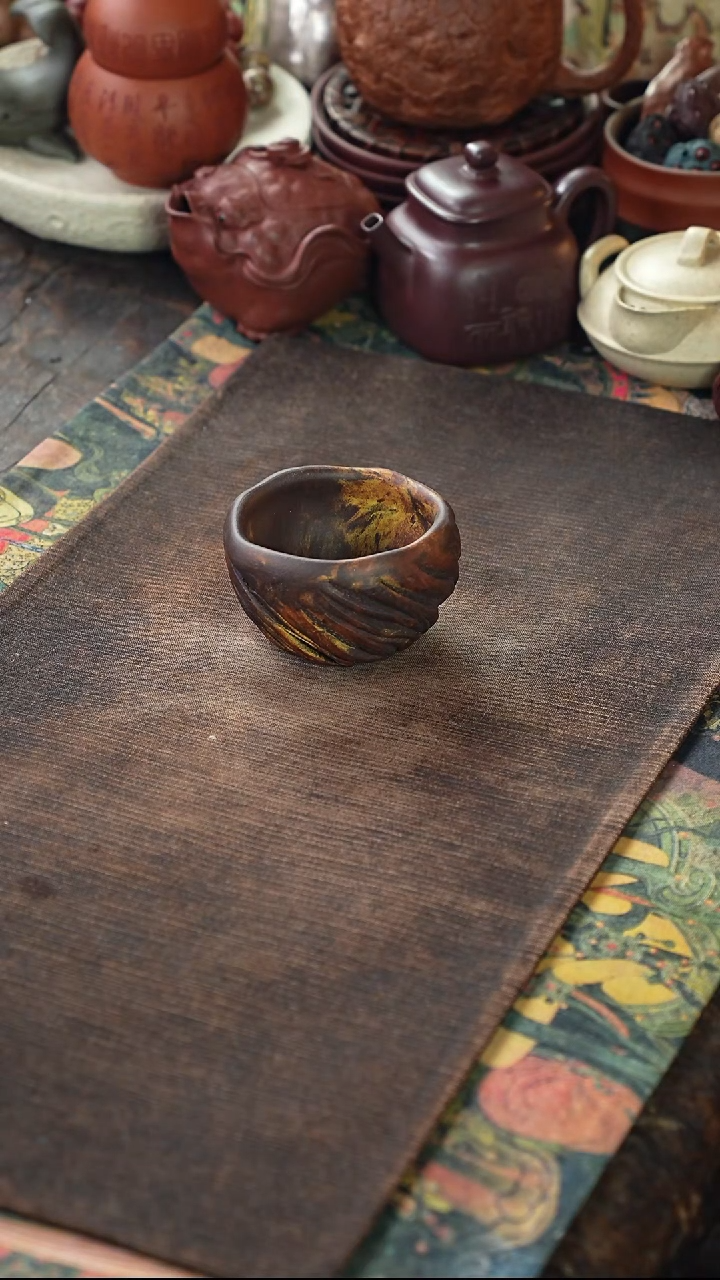 雪**阳五彩绞泥手工捏制紫砂杯