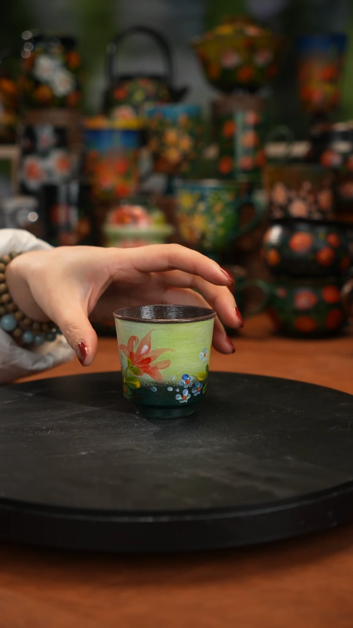 紫砂油画釉下彩手绘