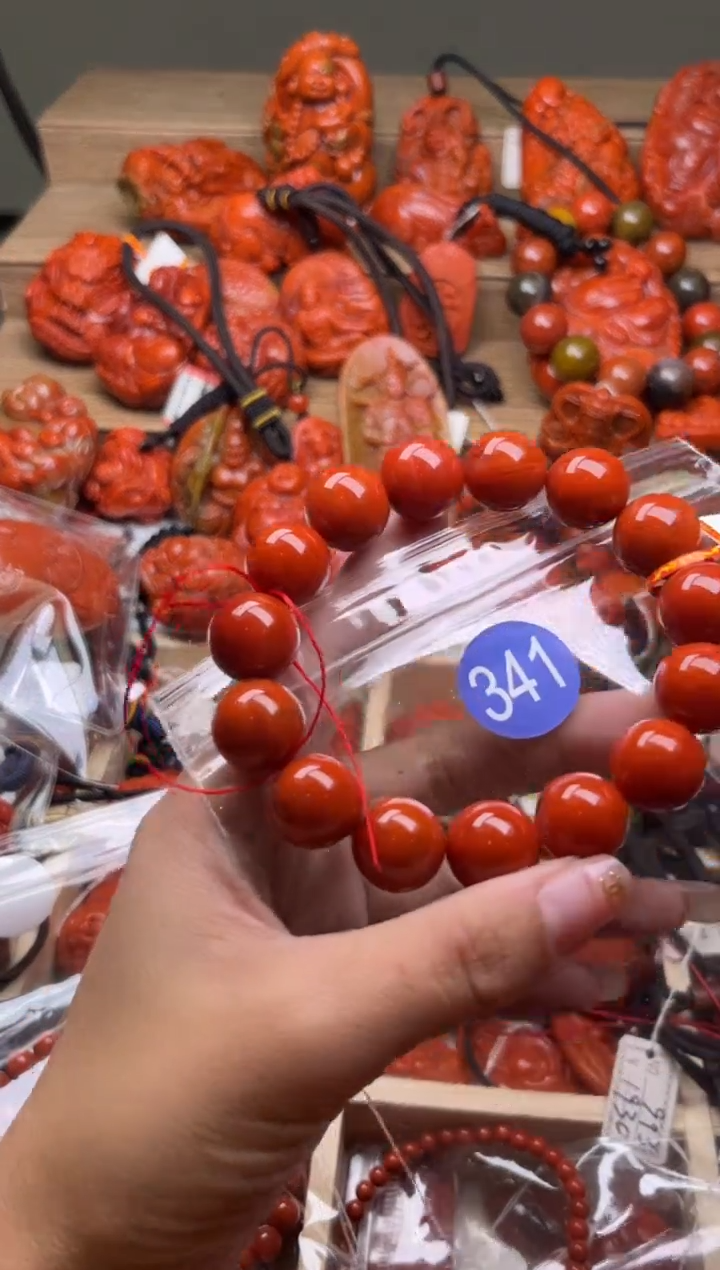 【闪购商品】南红玛瑙珠宝奇石未镶嵌341-15