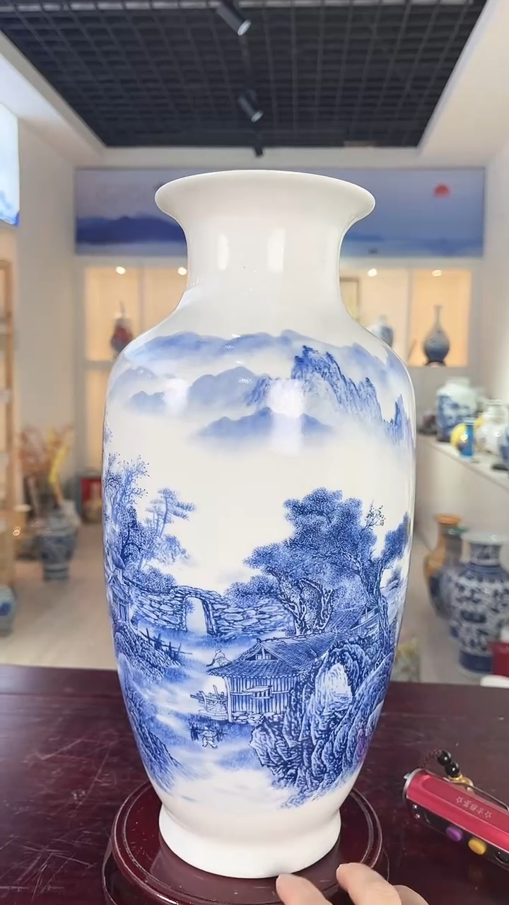 摆件景德镇陶瓷花瓶青花瓷高度34厘米