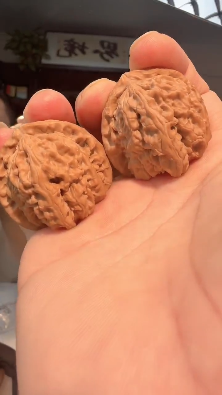 把件龙脊菩提003三角白 40-41