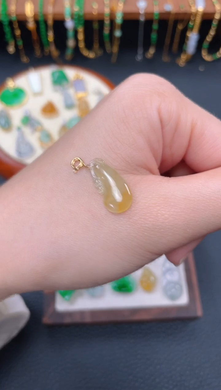 【闪购商品】翡翠吊坠(不含链)18K金镶嵌一个  JK699