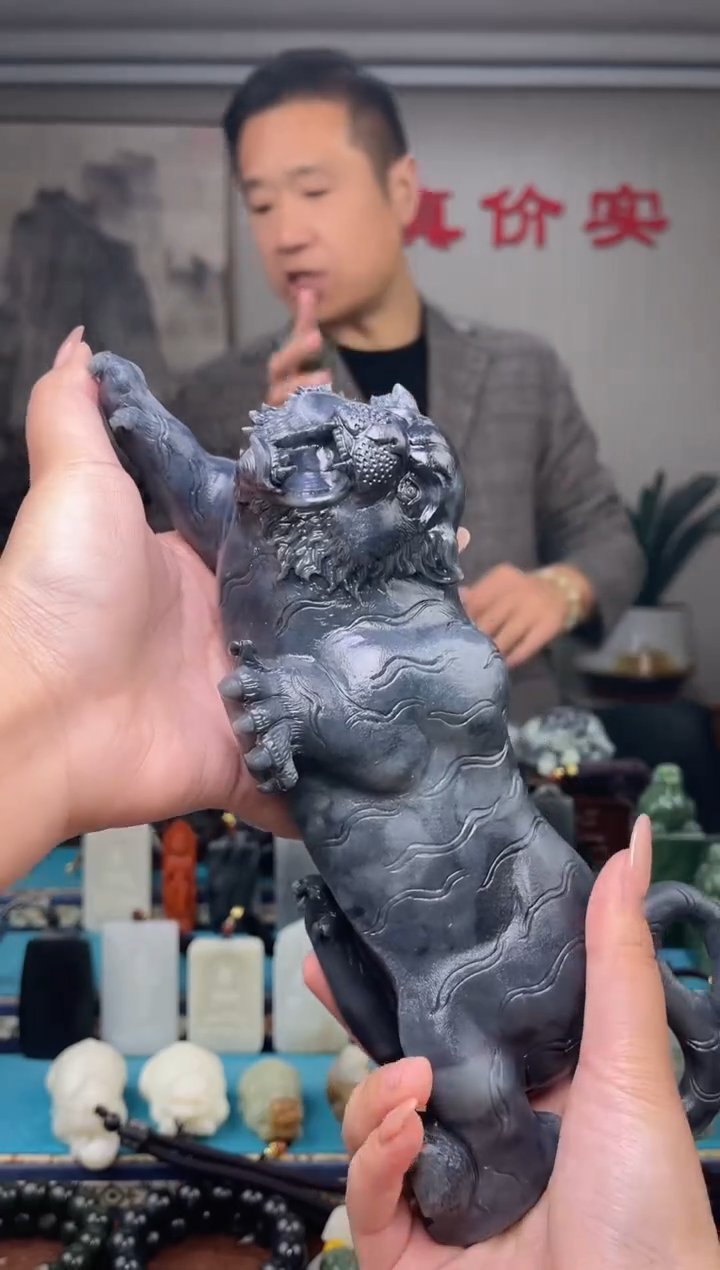 未镶嵌和田玉挂件1