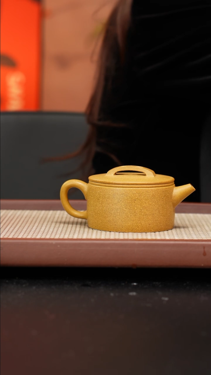 【闪购商品】紫砂茶壶全手工金黄段汉瓦