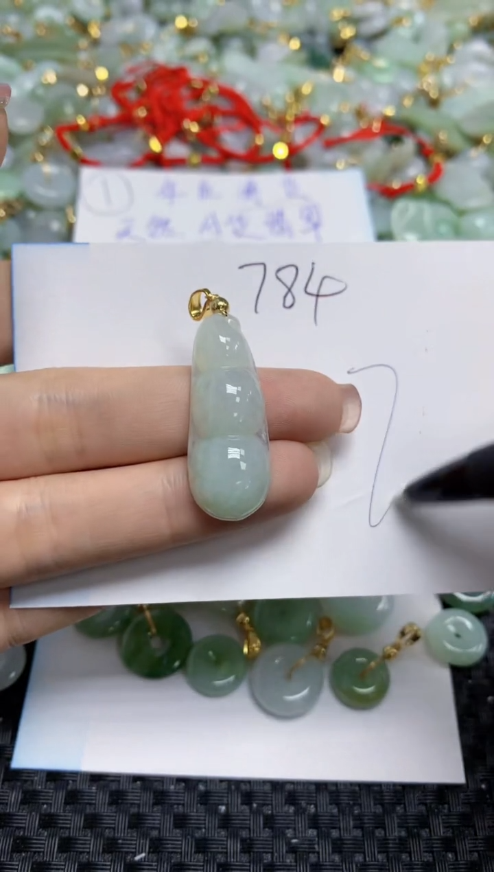 【闪购商品】翡翠颈饰合金   天然A货翡翠