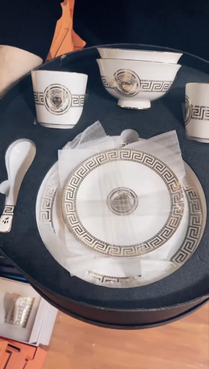 【闪购商品】杯鸿辉家品牌瓷器，京东包邮！