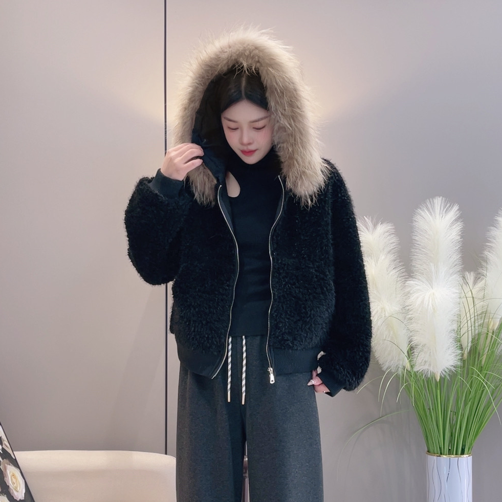051冬季爆款新款驼马绒貉子毛真毛领短款加厚百搭休闲开衫外套