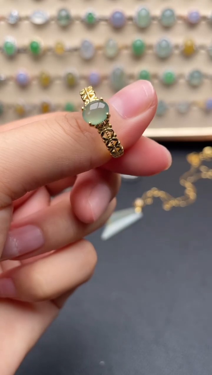 银S925镶嵌戒指翡翠一物一证一礼盒