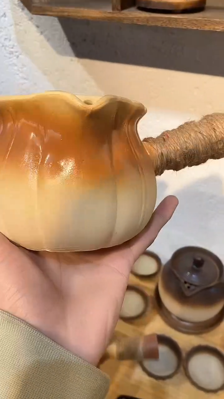 【闪购商品】800ml南瓜竖纹罐罐壶罐罐壶