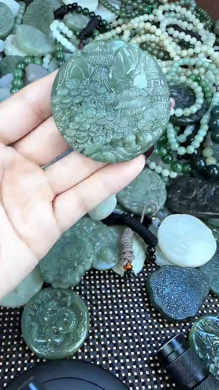 吊坠(不含链)未镶嵌和田玉1