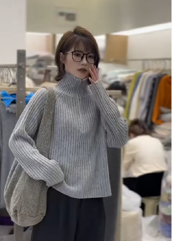 千金风针织冬季立领厚款毛针织衫针织衫网红毛衣宽松