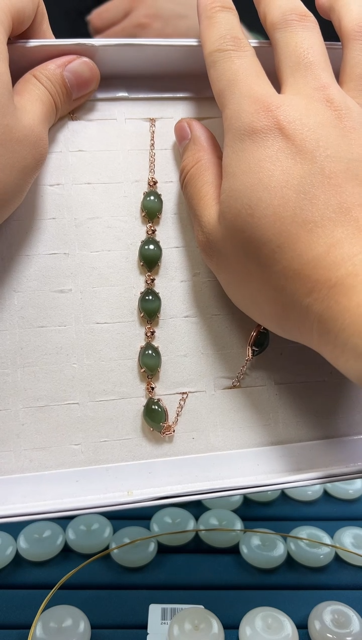 【闪购商品】和田玉手链银S925镶嵌手链多样性发货拍一发一