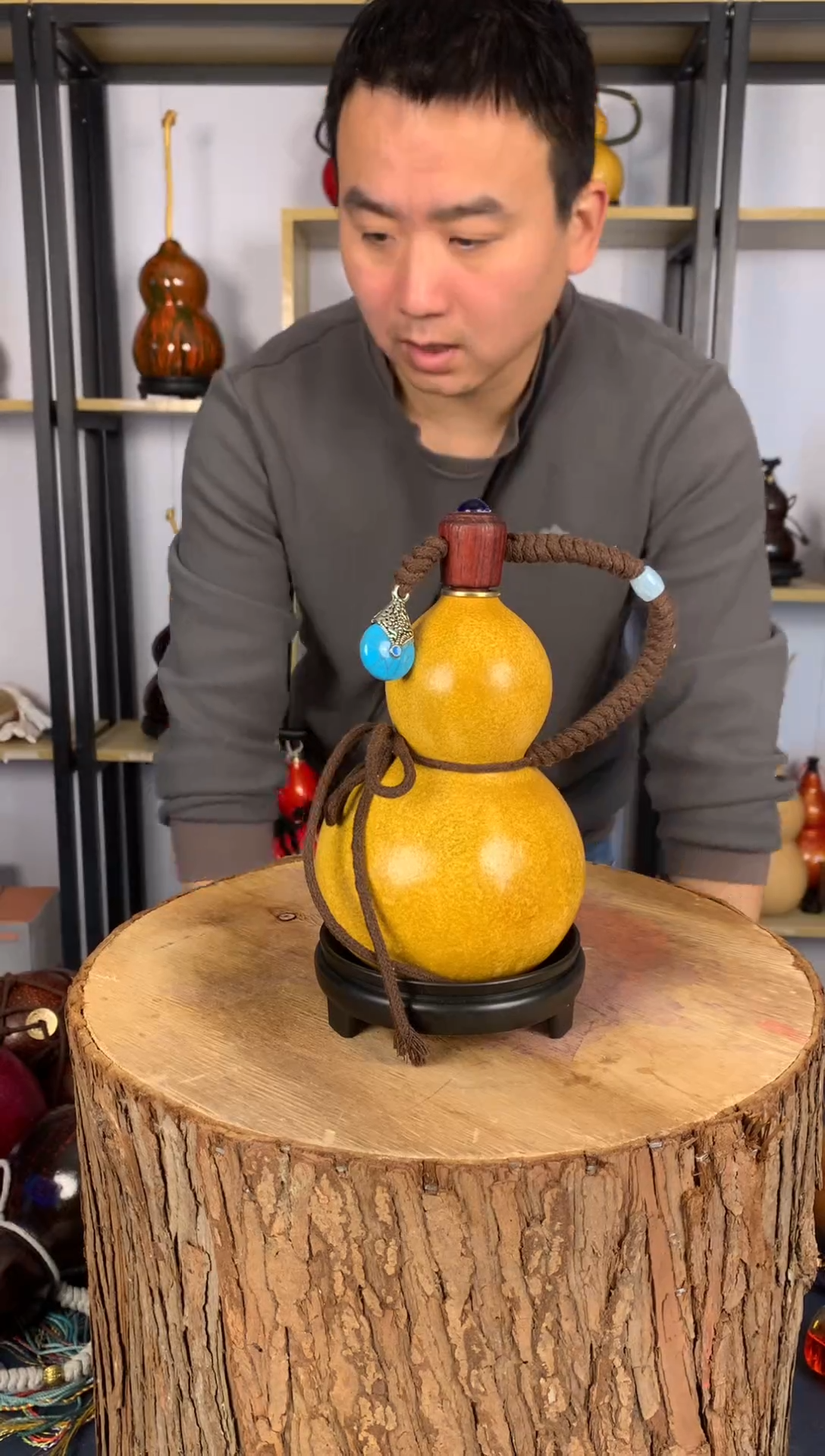 531 天然大漆酒葫芦（黄色）内壁蜂蜡处理+底座