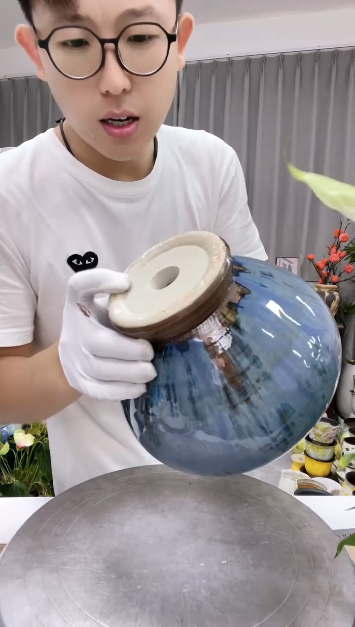陶瓷花盆 8.9   微瑕 底部磕碰