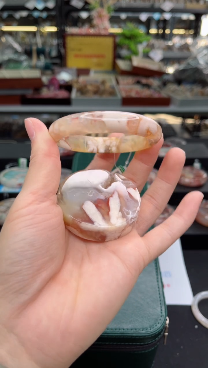 【闪购商品】石英质玉手镯未镶嵌57圈口（赠品镯心）3507493