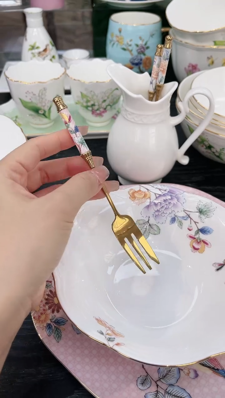 【闪购商品】瓷片粉·················