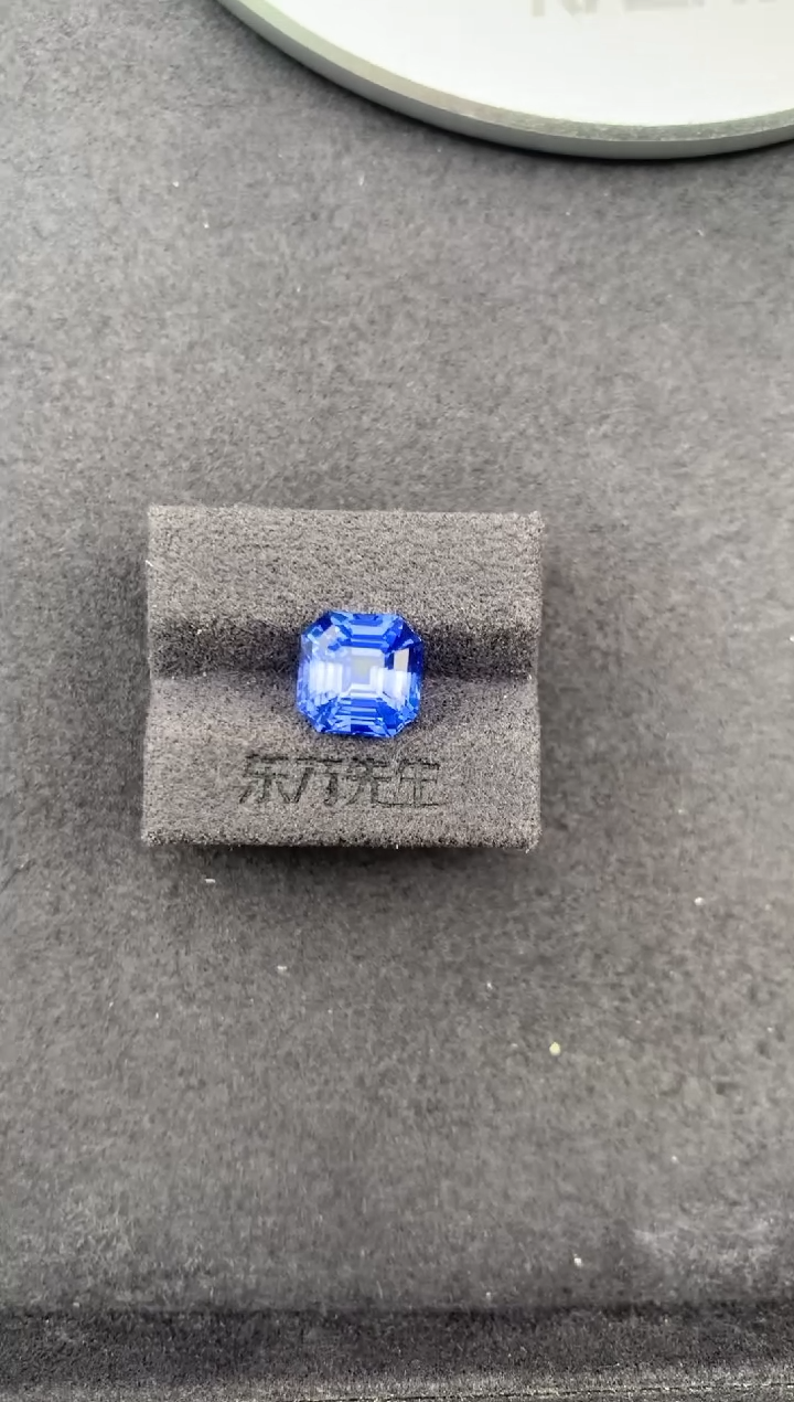 裸石蓝宝石5.1ct矢车菊   定制