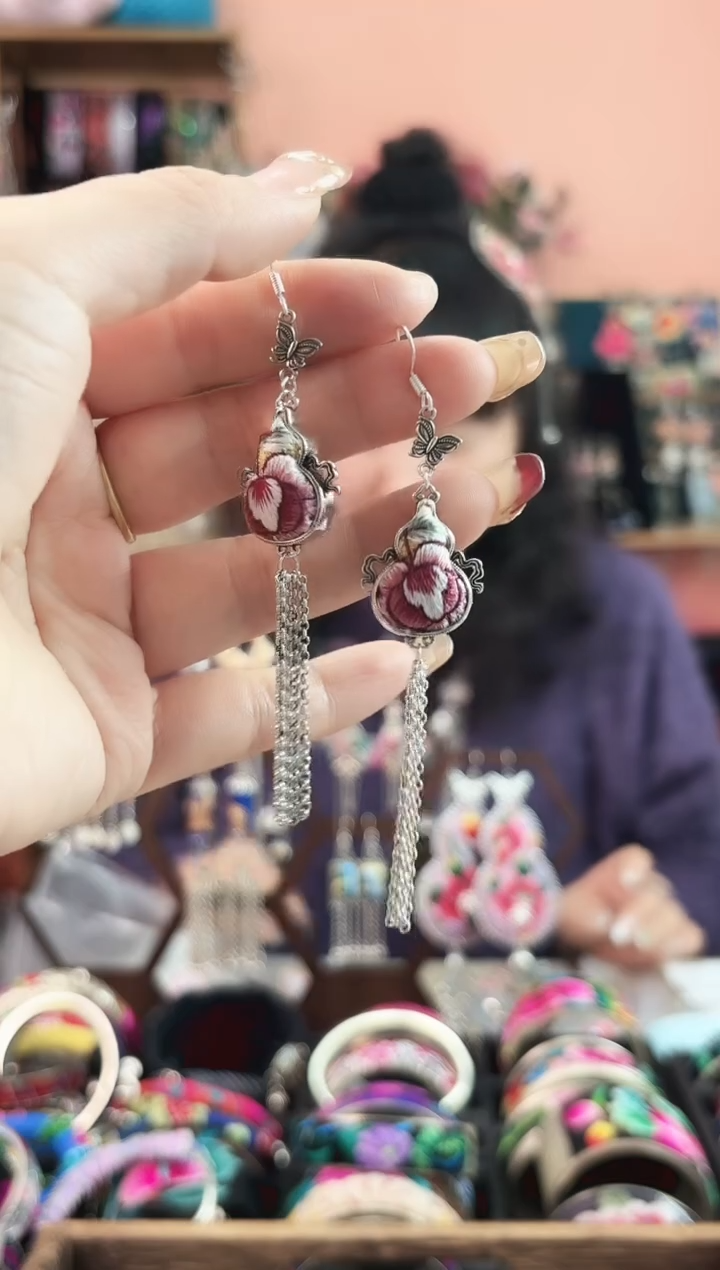 艺枝独绣手工饰品347