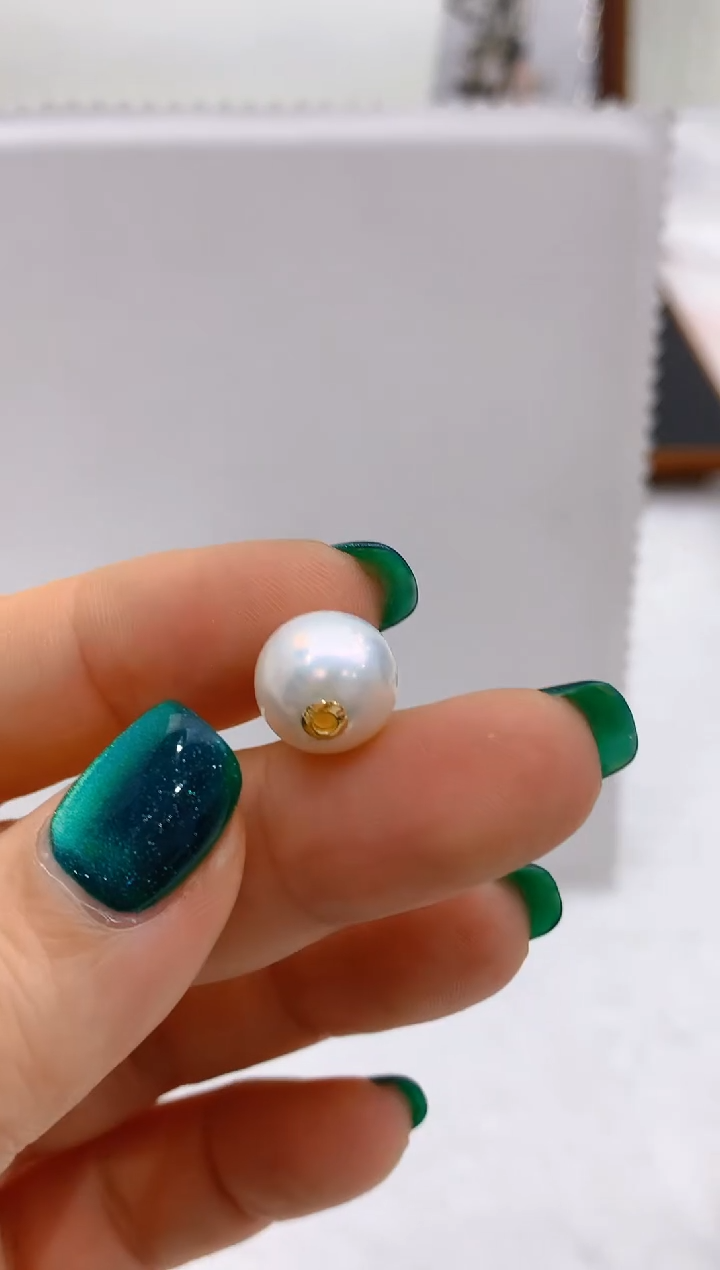 【闪购商品】淡水珍珠吊坠18K金镶嵌86 11-12mm