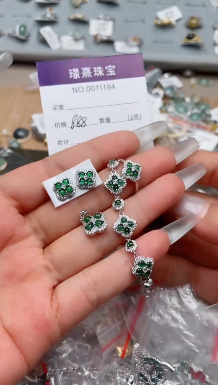 【闪购商品】翡翠戒指银S925镶嵌、