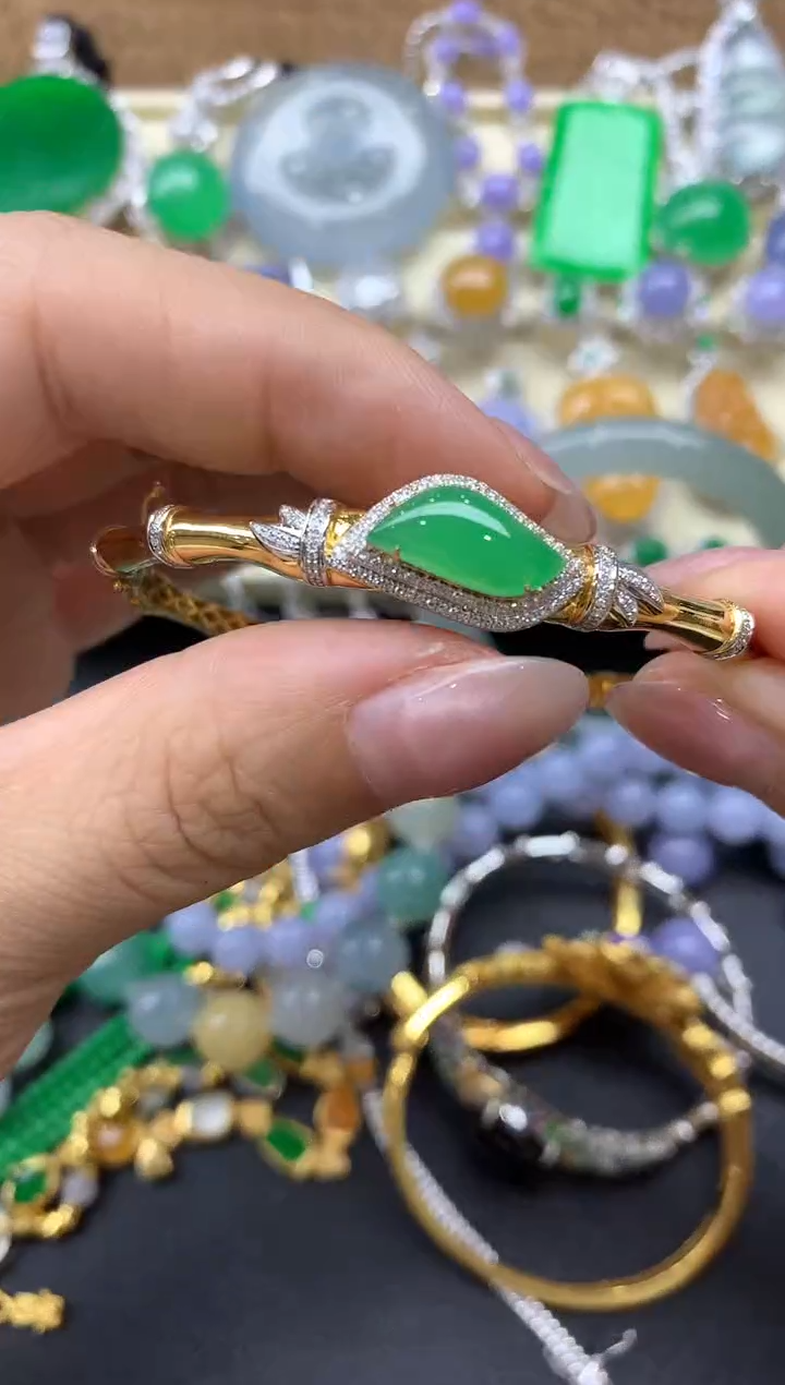 【闪购商品】翡翠手镯18K金镶嵌489-中国好珍宝