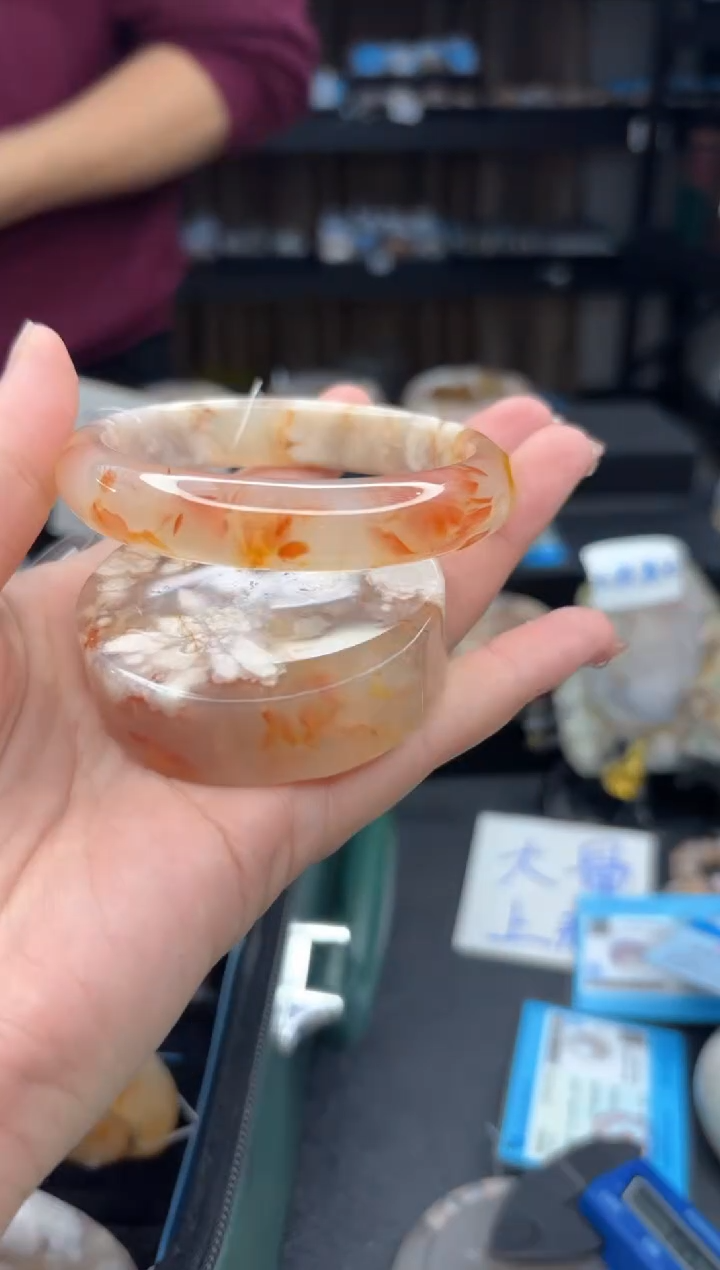 【闪购商品】石英质玉手镯未镶嵌1017（58圈赠送镯心）