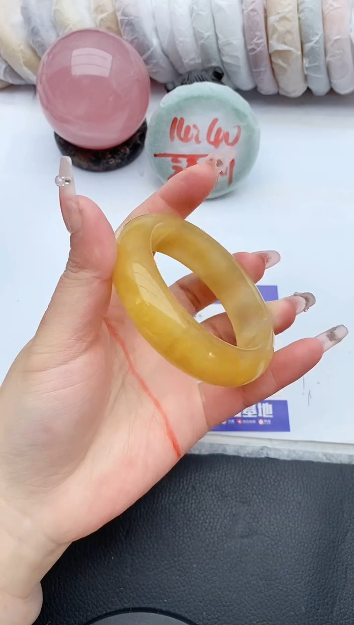 【闪购商品】石英质玉手镯未镶嵌A74+56/57