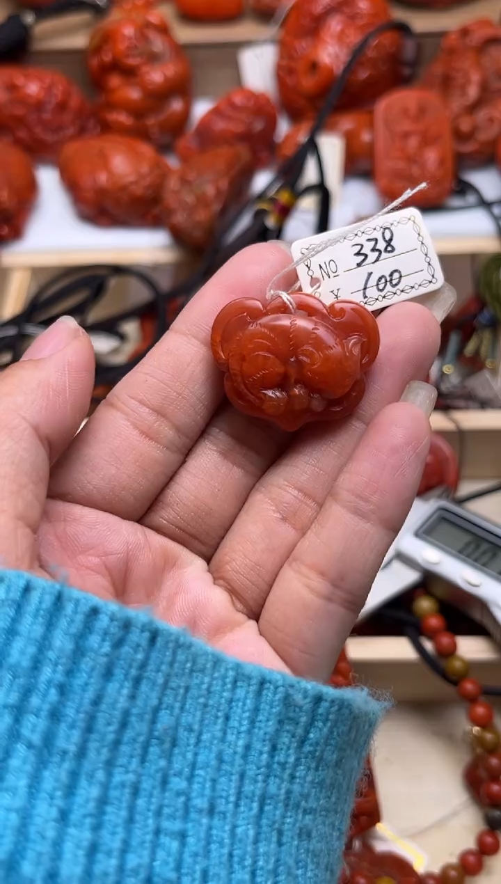 【闪购商品】南红玛瑙珠宝奇石未镶嵌338