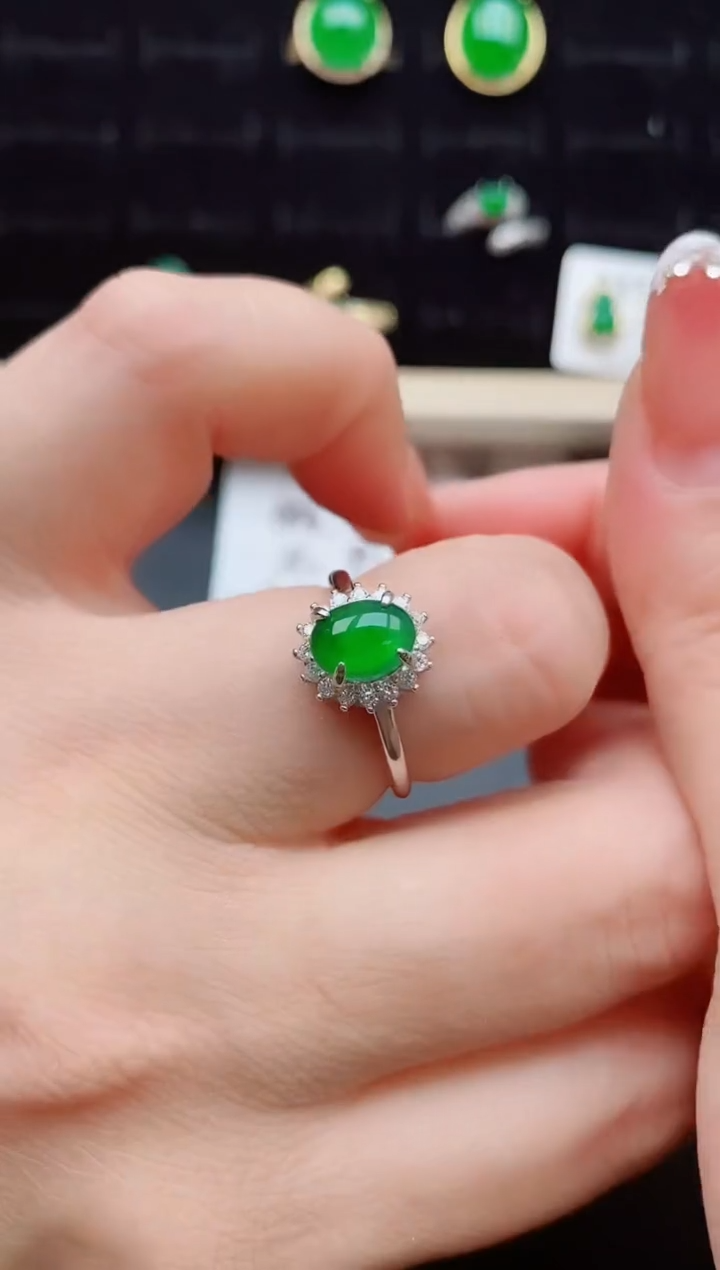 【闪购商品】翡翠戒指银S925镶嵌080580