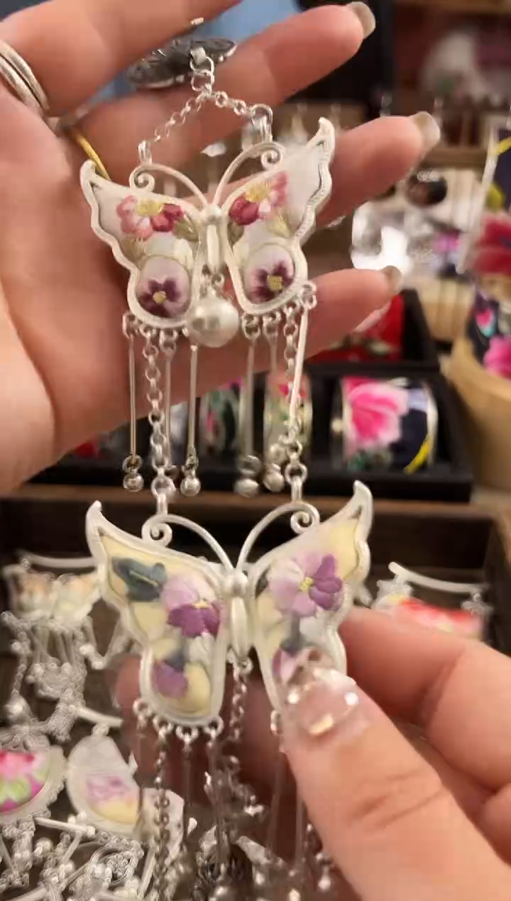 【闪购商品】织绣民族风老绣饰品092