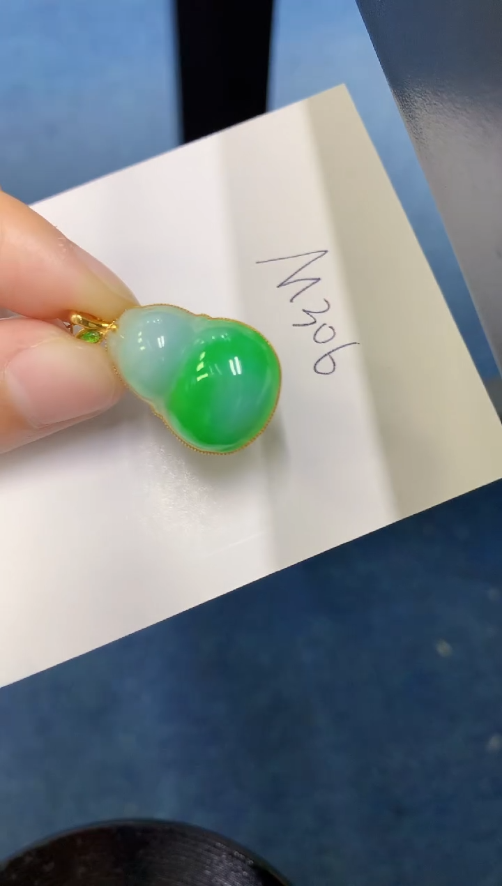 【闪购商品】翡翠颈饰18K金镶嵌000000000