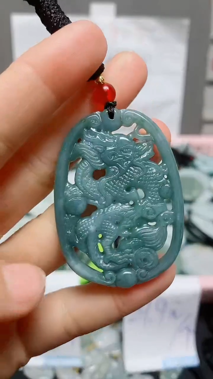 【闪购商品】翡翠颈饰未镶嵌天然翡翠A货