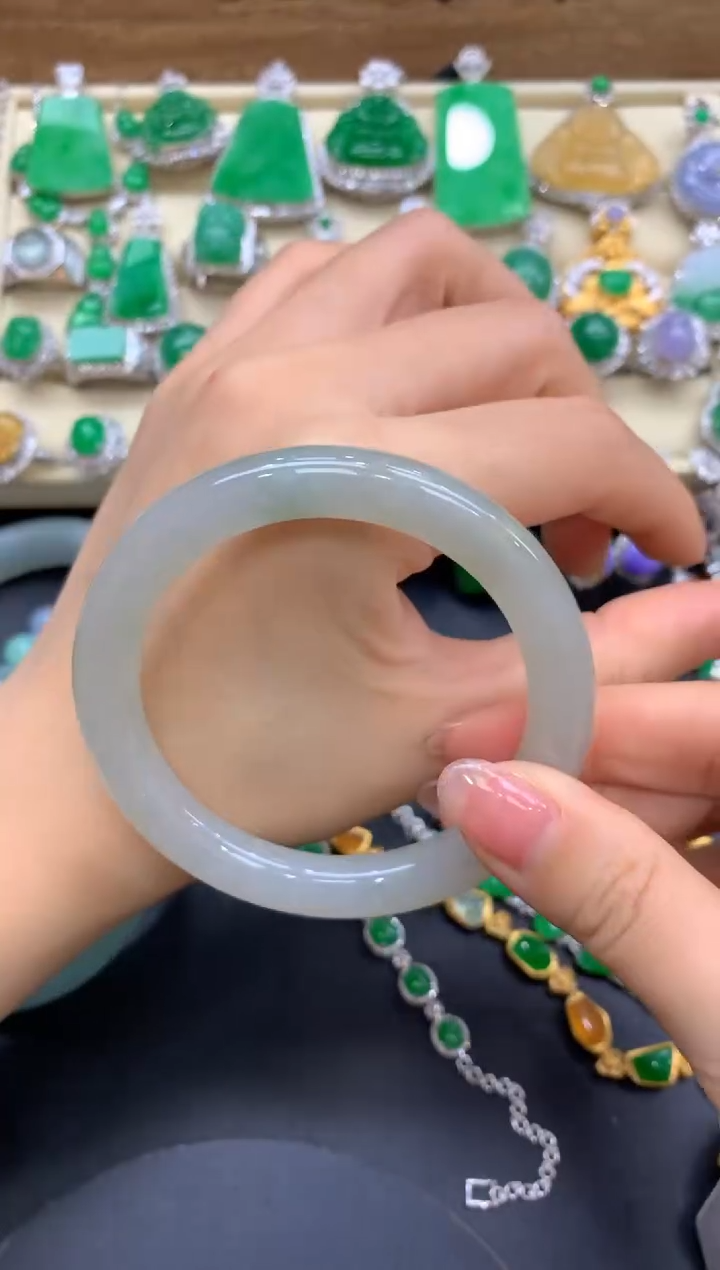 【闪购商品】翡翠手镯未镶嵌235-中国好珍宝1