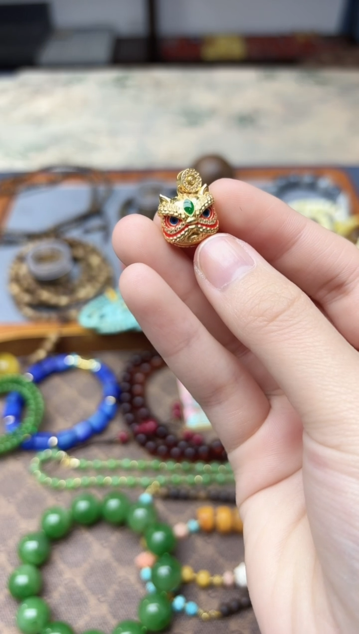 颈饰18K金18K金醒狮吊坠MY