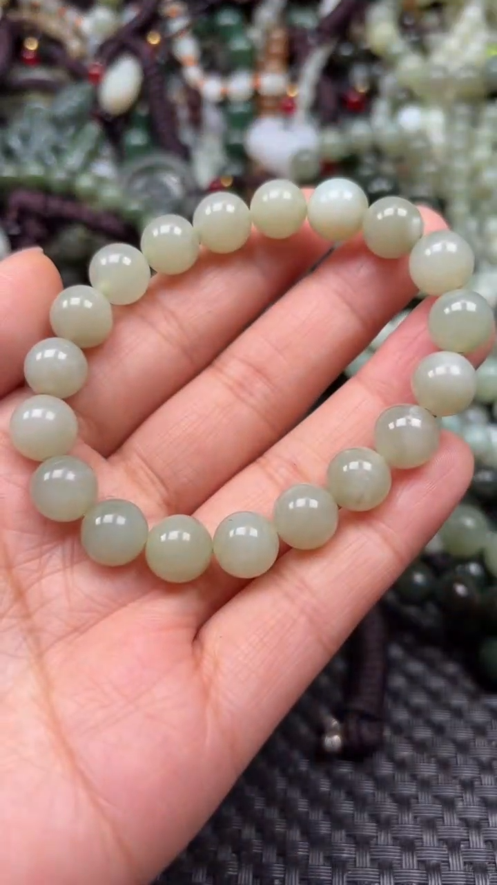 【闪购商品】和田玉颈饰未镶嵌.