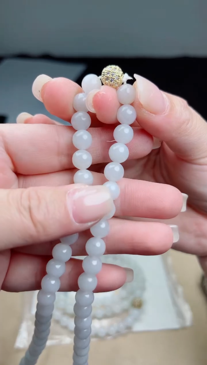 定制翡翠未镶嵌珠串