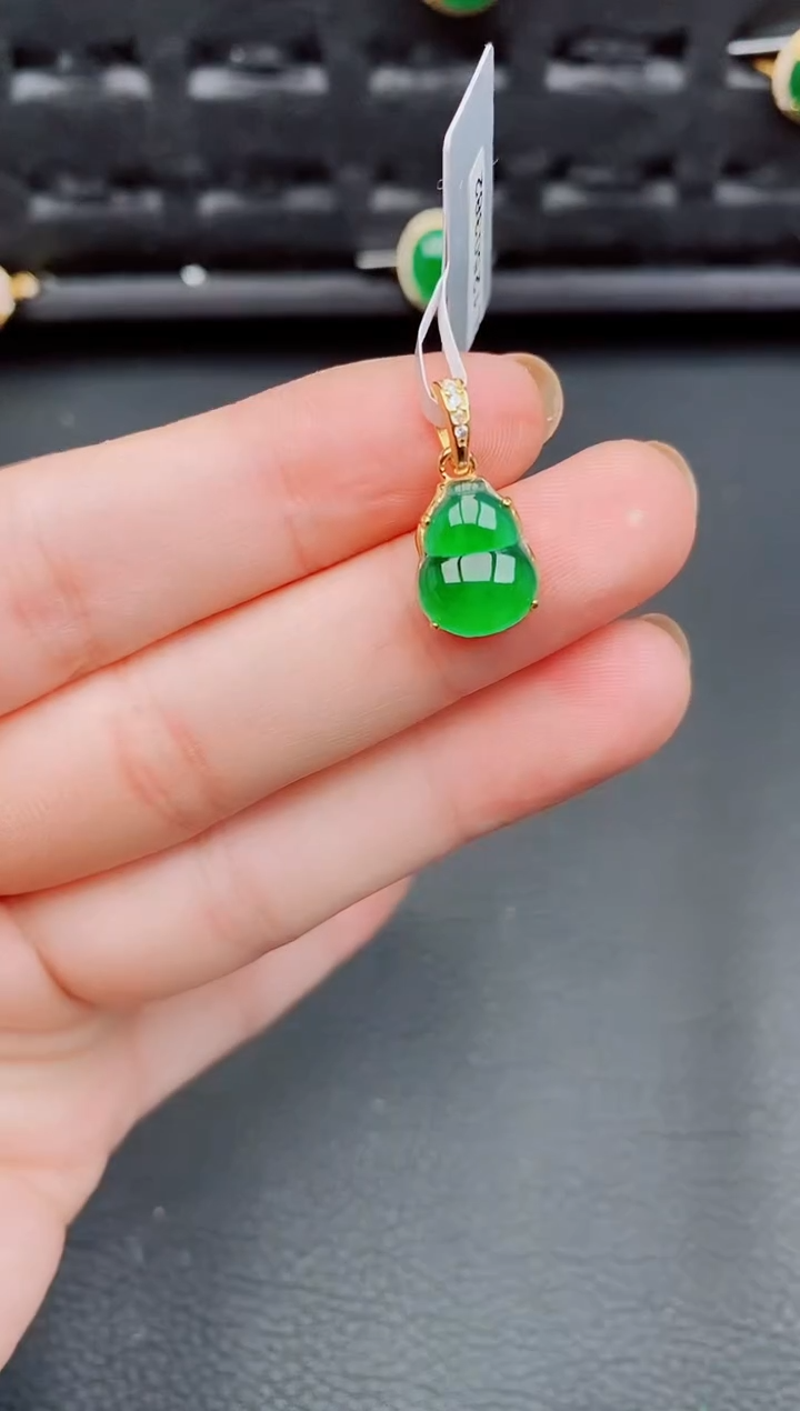 【闪购商品】翡翠颈饰银S925镶嵌天然a货翡翠656