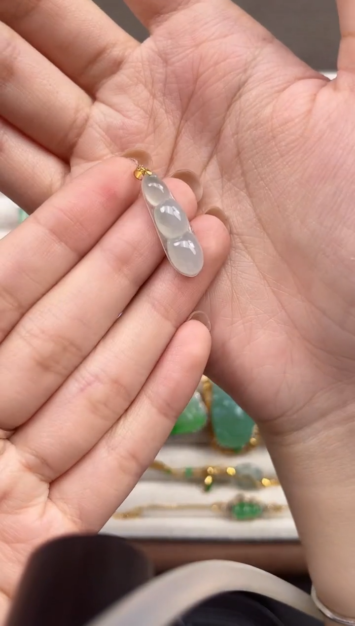 吊坠(不含链)18K金镶嵌翡翠翠小二缅甸翡翠严选TXB