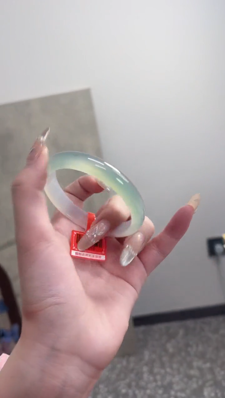 【闪购商品】玛瑙/玉髓手镯未镶嵌57-58圈 需要包容