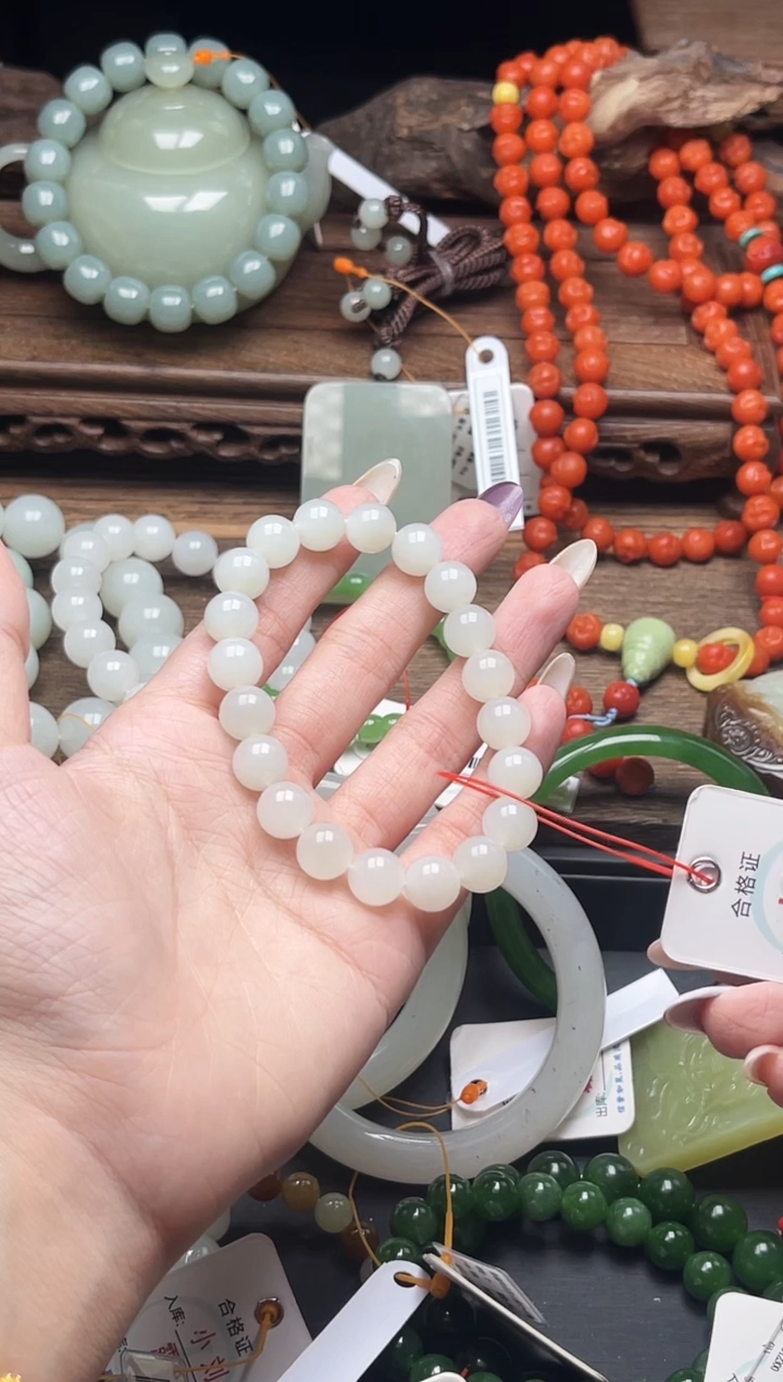 未镶嵌手串和田玉卡10新疆于田 圆珠9014862