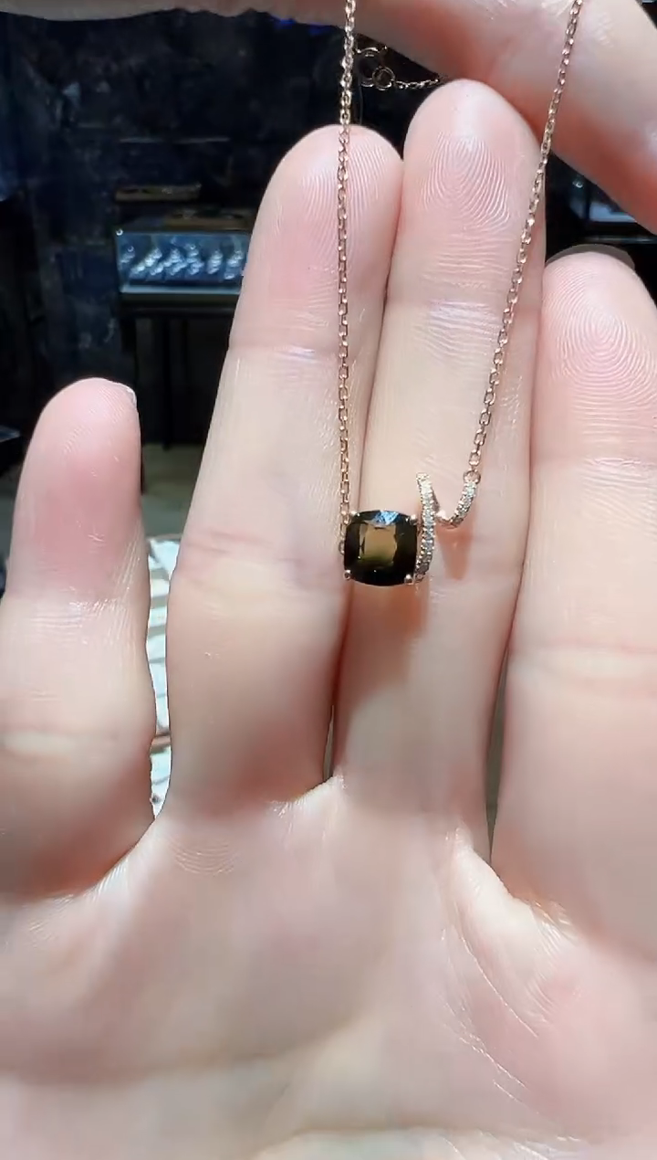 【闪购商品】碧玺项链18K金镶嵌14【】